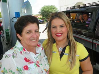 Multidão acompanha convenção política em Piranhas