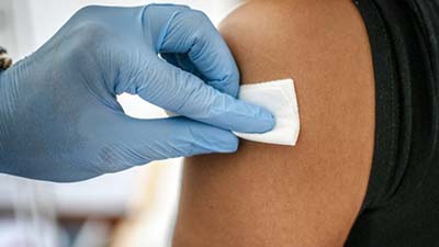 O que é a meningite meningocócica, doença que volta a assombrar após morte suspeita em Pernambuco