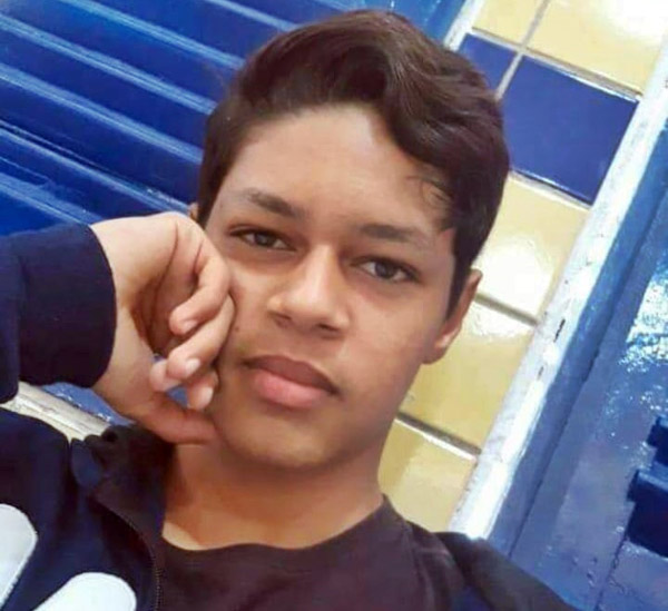 Bombeiros encontram corpo de adolescente que desapareceu após suposto ataque de jacaré