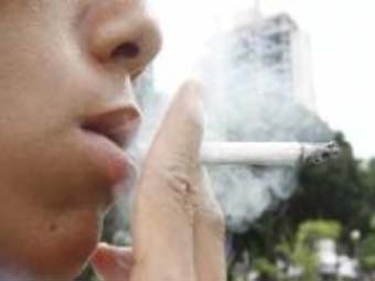 Idade não impede menores de comprar cigarros