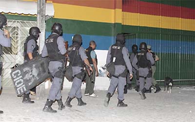 Controlada, rebelião na Funase de Abreu e Lima no Recife tem saldo de um menor esquartejado