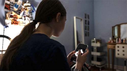 Estudo inédito mostra que 300 milhões de menores são vítimas de abuso pela internet por ano
