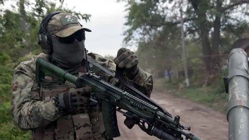 Belarus exibe acampamento para receber mercenários russos após tentativa de motim