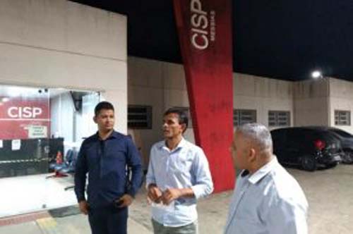 Carro de Marcos Silva, prefeito de Messias, sofre tentativa de emboscada