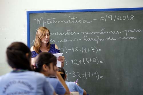 MEC planeja aumentar carga horária na transição do novo ensino médio em 2025