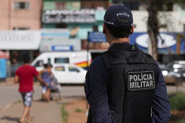 Senado recebe projeto que proíbe anistia a militares amotinados  Fonte: Agência Senado