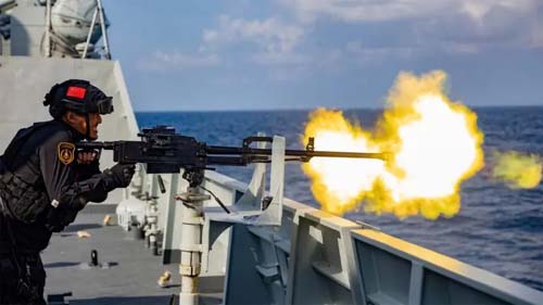 China contraria alegações ocidentais e diz que não fornecerá armas para a Rússia