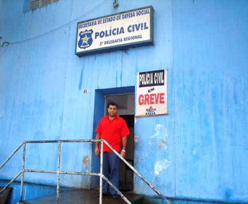 Polícia