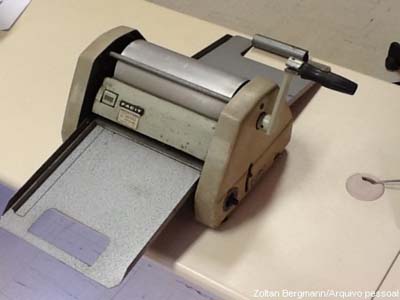 Mimeógrafo, uma copiadora à base de álcool