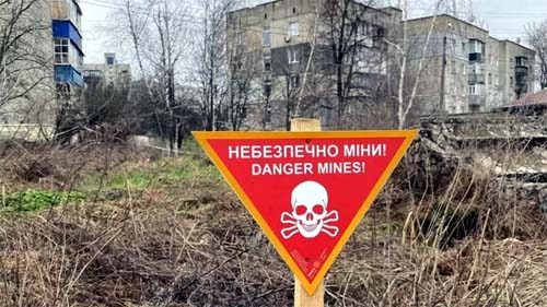 'Olhei para meu pé e vi que estava sem dedos': as minas terrestres que fazem centenas de vítimas na Ucrânia