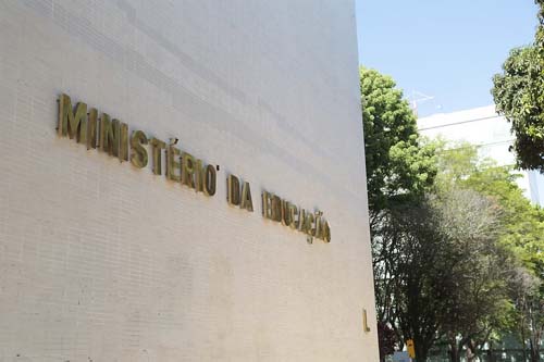 Senado aprova programa Juros por Educação para impulsionar formação técnica e profissional