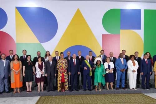 Lula pode ver 17 ministérios 'sumirem' caso MP caduque; veja quais