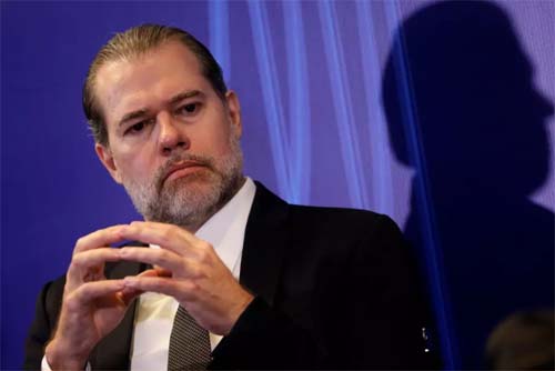 Dias Toffoli, ministro do STF, é diagnosticado com covid-19