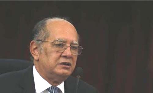 'O Exército está se associando a esse genocídio', diz Gilmar Mendes sobre pandemia do coronavírus no Brasil