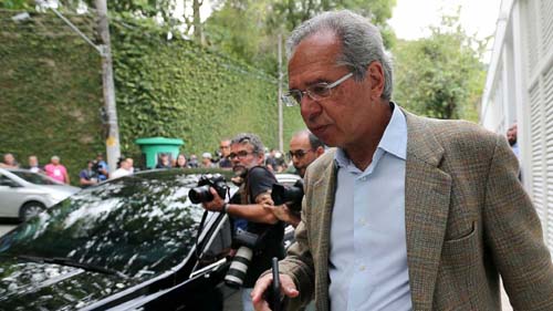 Guedes tem pronta MP que revê regras da Previdência e poupa R$ 50 bi