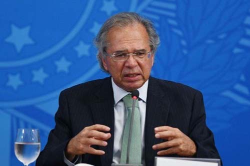 Governo abre brecha para contratar 51.021 servidores no ano que vem; analistas criticam