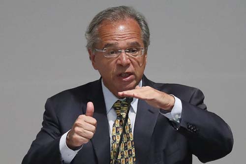 Para cumprir meta fiscal, governo cortará R$30 bilhões em gastos