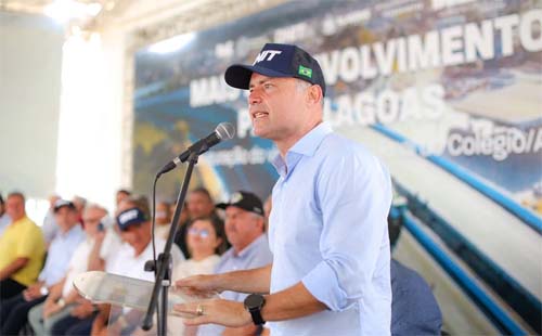 Ministro Renan Filho entrega pavimentação da BR-416/AL na Serra da Catita