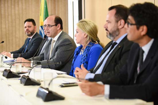 MEC anuncia 'Sisu Transferência' para tentar ocupar as vagas remanescentes nas universidades federais