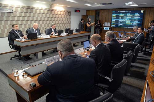 Ministro da Cidadania defende internação involuntária de dependentes químicos