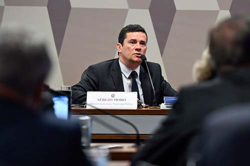 Moro fala à CCJ nesta quarta sobre troca de mensagens com coordenador da Lava Jato