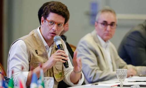 Governo pede na OEA que Venezuela se manifeste sobre óleo, diz Salles