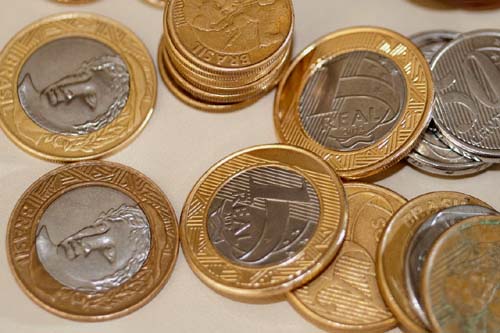 Inflação para famílias com renda mais baixa cai para 0,07% em junho