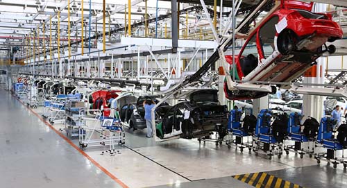 Montadoras brasileiras devem declarar lay off devido a crise na Argentina, diz especialista