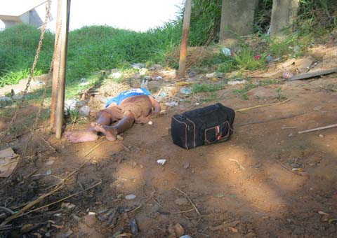 Morador de rua é encontrado morto embaixo de ponte na BR 101