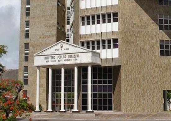 Vereadores de Rio Largo são investigados por nomear “funcionários fantasmas”