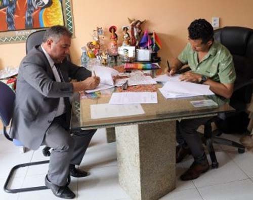 MPAL doa equipamentos e cede um veículo para aprimorar as atividades promovidas pelo Grupo Gay de Maceió