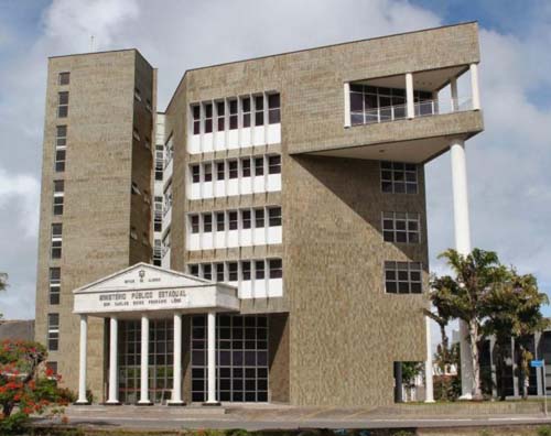 MPAL ajuíza ação por Prefeitura de Major Izidoro manter hospital sem licenças