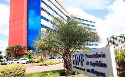 MPF suspende oferta de cursos de faculdades irregulares em Alagoas