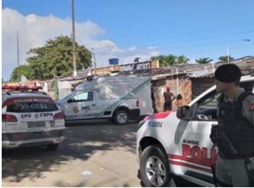 Mulher que estava desaparecida é encontrada morta dentro de cova rasa na parte alta