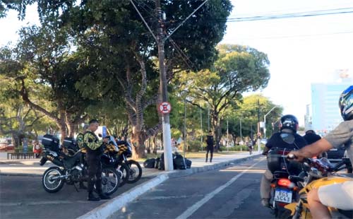 Supostas práticas abusivas na fiscalização de trânsito de Maceió geram denúncias de motoristas