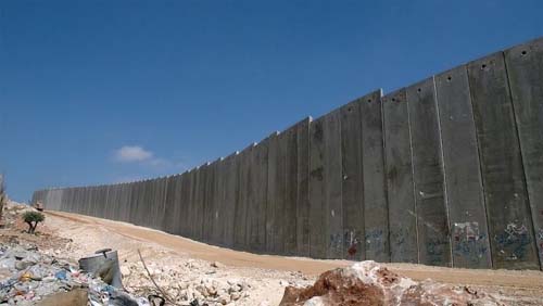 Diretor palestino de documentário premiado com o Oscar é preso na Cisjordânia