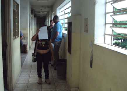 Mulher é presa por agredir o marido no Tabuleiro do Martins