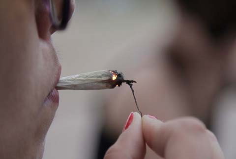 Os efeitos internacionais do 'experimento' uruguaio com maconha