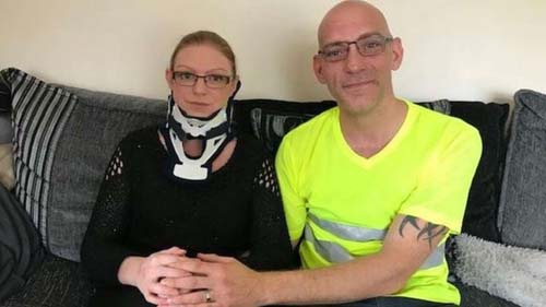 A história da mulher que pode morrer se virar a cabeça para o lado errado