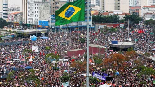 Pesquisa: saúde, pobreza e educação engajam mais que corrupção