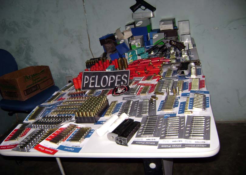 Polícia