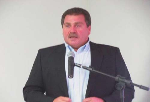 Professores de Murici exigem reajuste de 40% e preparam manifestação