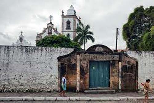 Bombeiros são acionados para combater incêndio em Museu de Marechal Deodoro