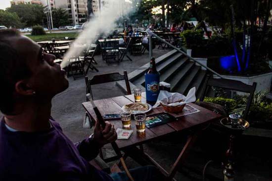 Em crescimento, uso de narguilé por adolescentes preocupa mais que fumo