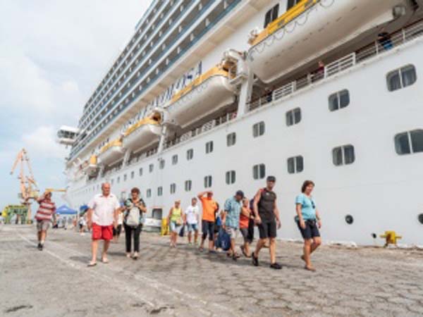 Vereador aciona MP para suspender vinda de cruzeiro da Itália para Maceió