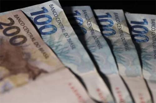 Planejamento financeiro no fim do ano: como evitar dívidas e aproveitar os recursos com inteligência