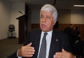 Nonô anuncia hoje pagamento de reajuste em uma só parcela