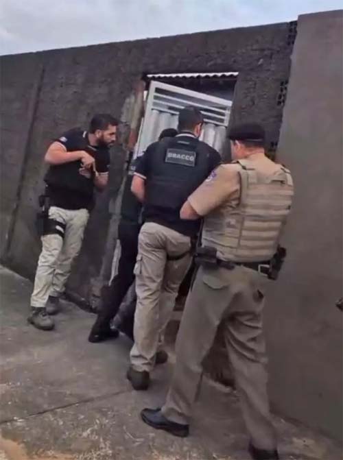 Mais de 350 policiais realizam operação contra facção criminosa em Alagoas