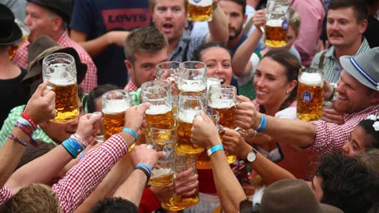 Oktoberfest domina cidades de todo o mundo neste mês