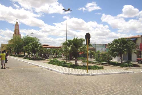 Prefeitura de Olho D’Água das Flores compra novas máquinas